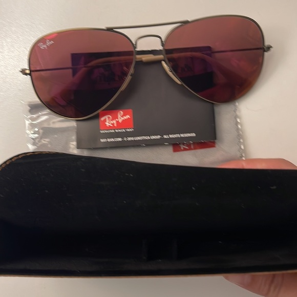Ray-ban Activator Classic Violet Sunglasses - Picture 9 of 9